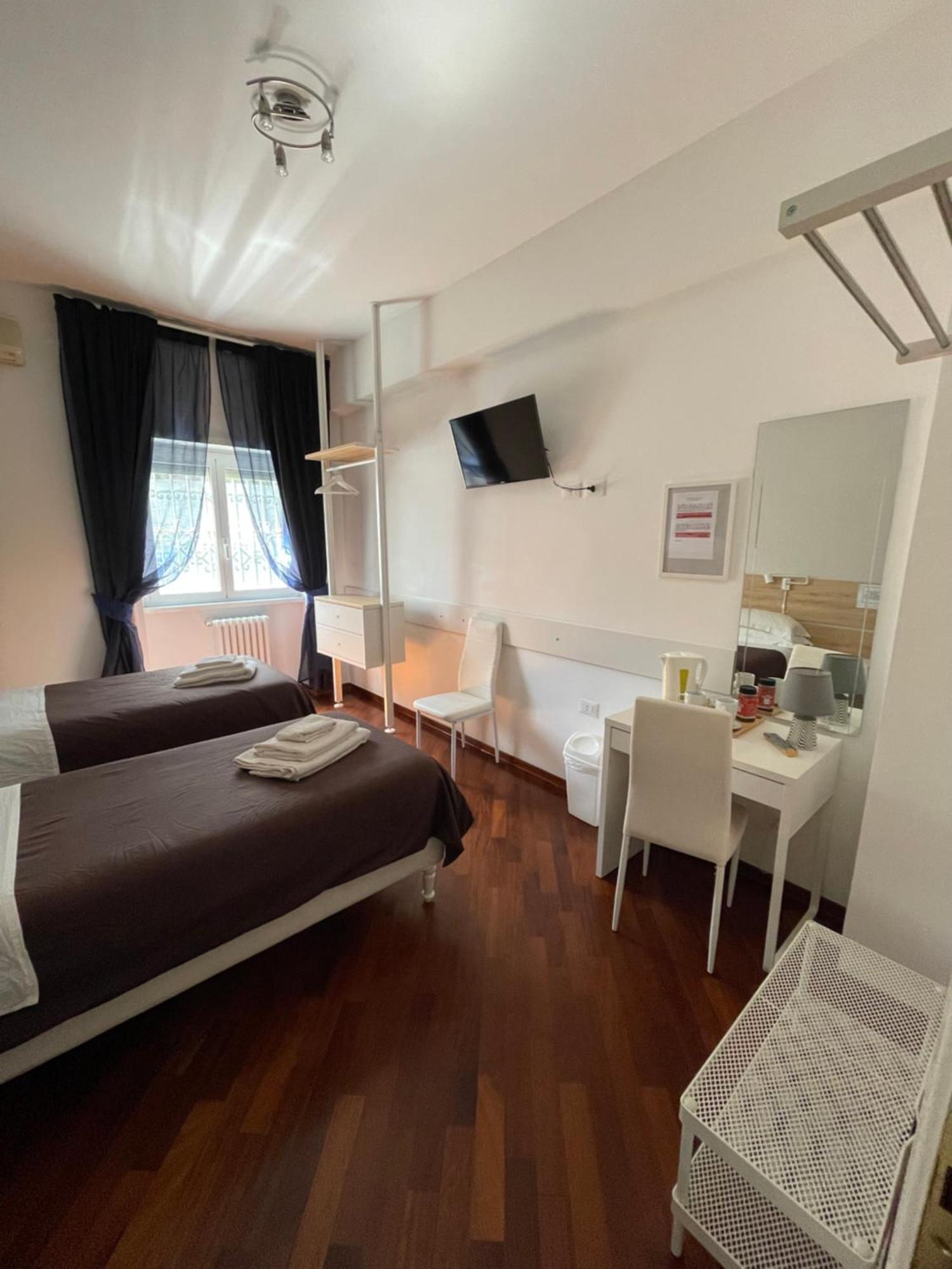 רומא Casa Mia Guesthouse מראה חיצוני תמונה