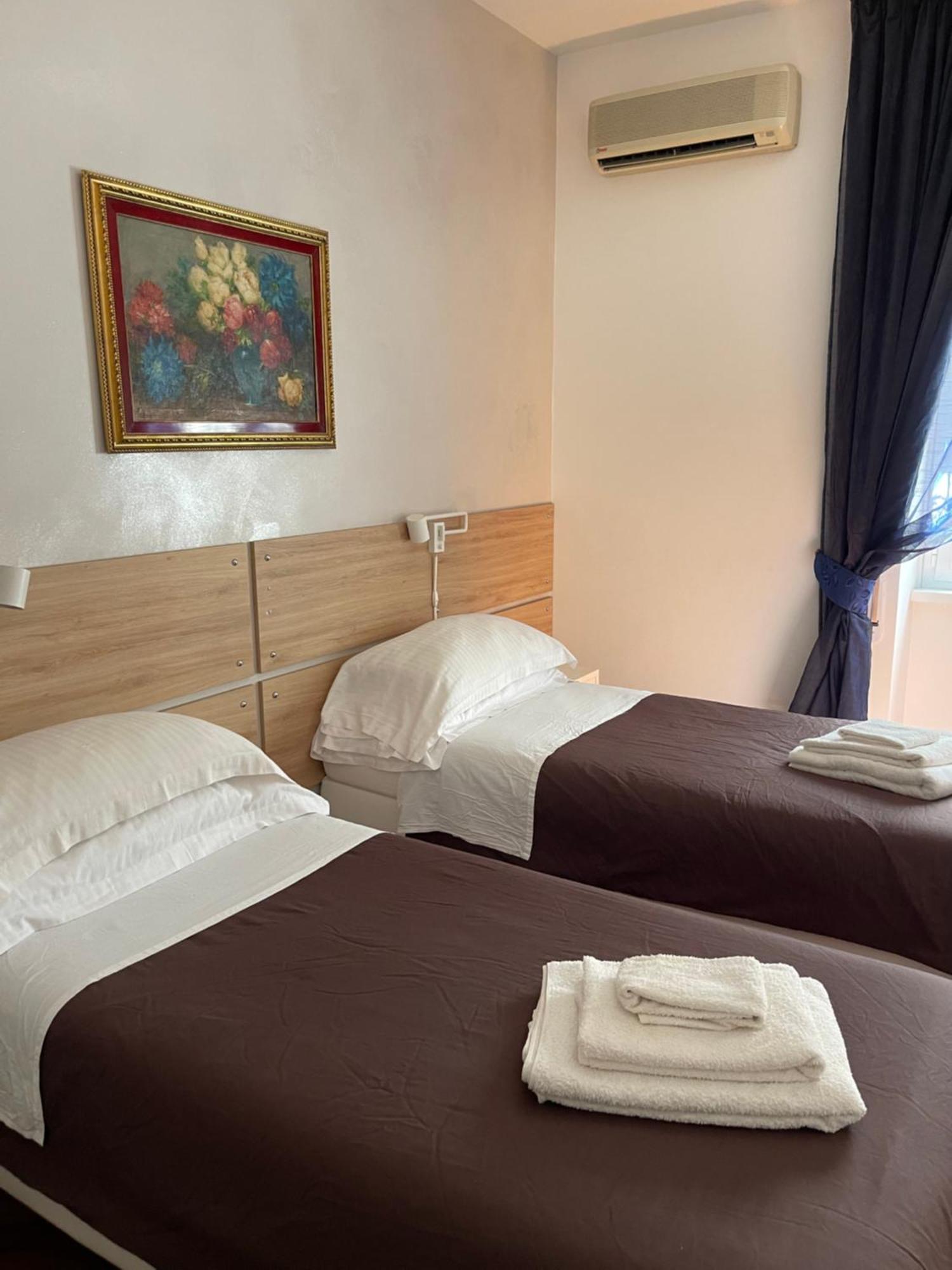 רומא Casa Mia Guesthouse מראה חיצוני תמונה