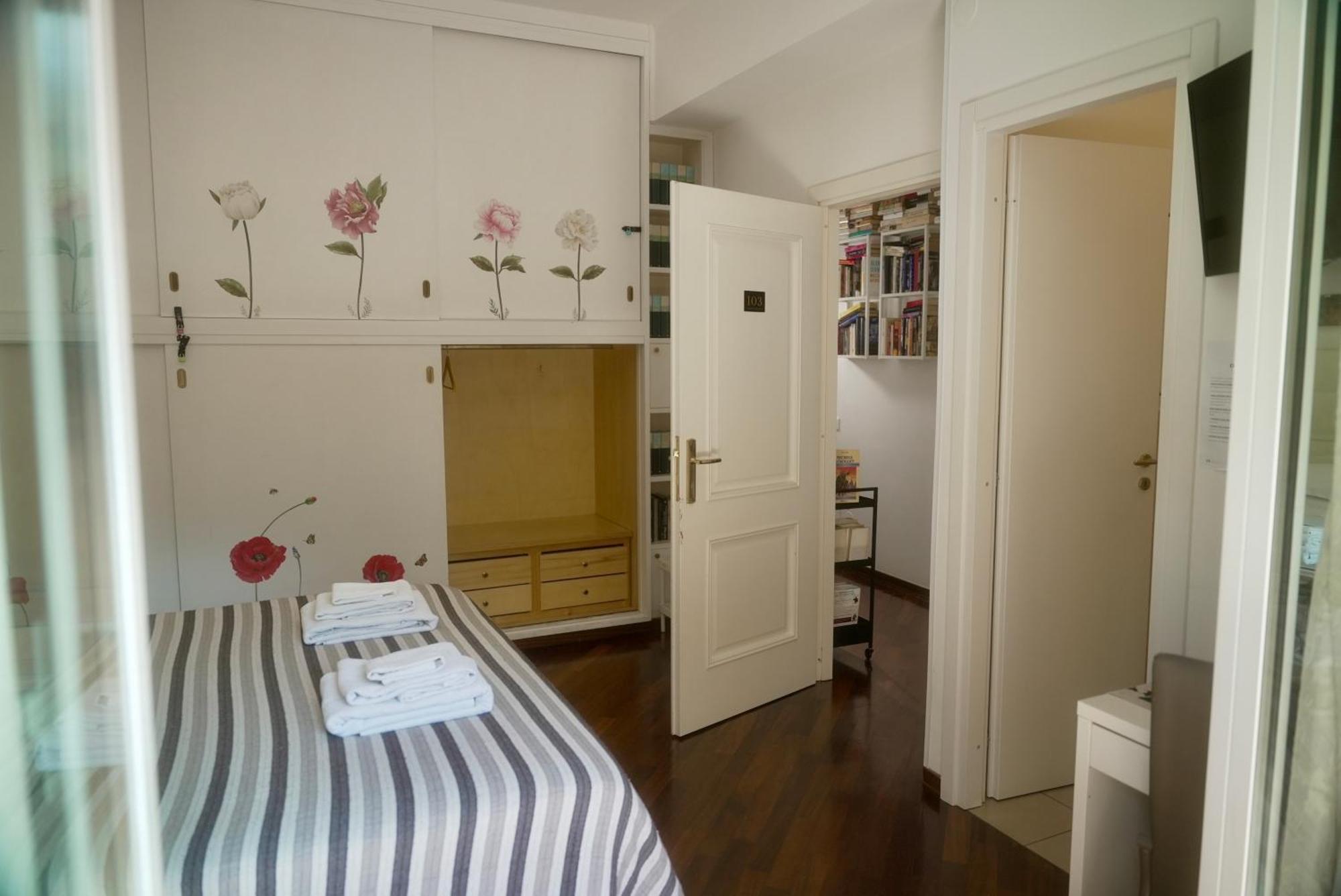 רומא Casa Mia Guesthouse מראה חיצוני תמונה