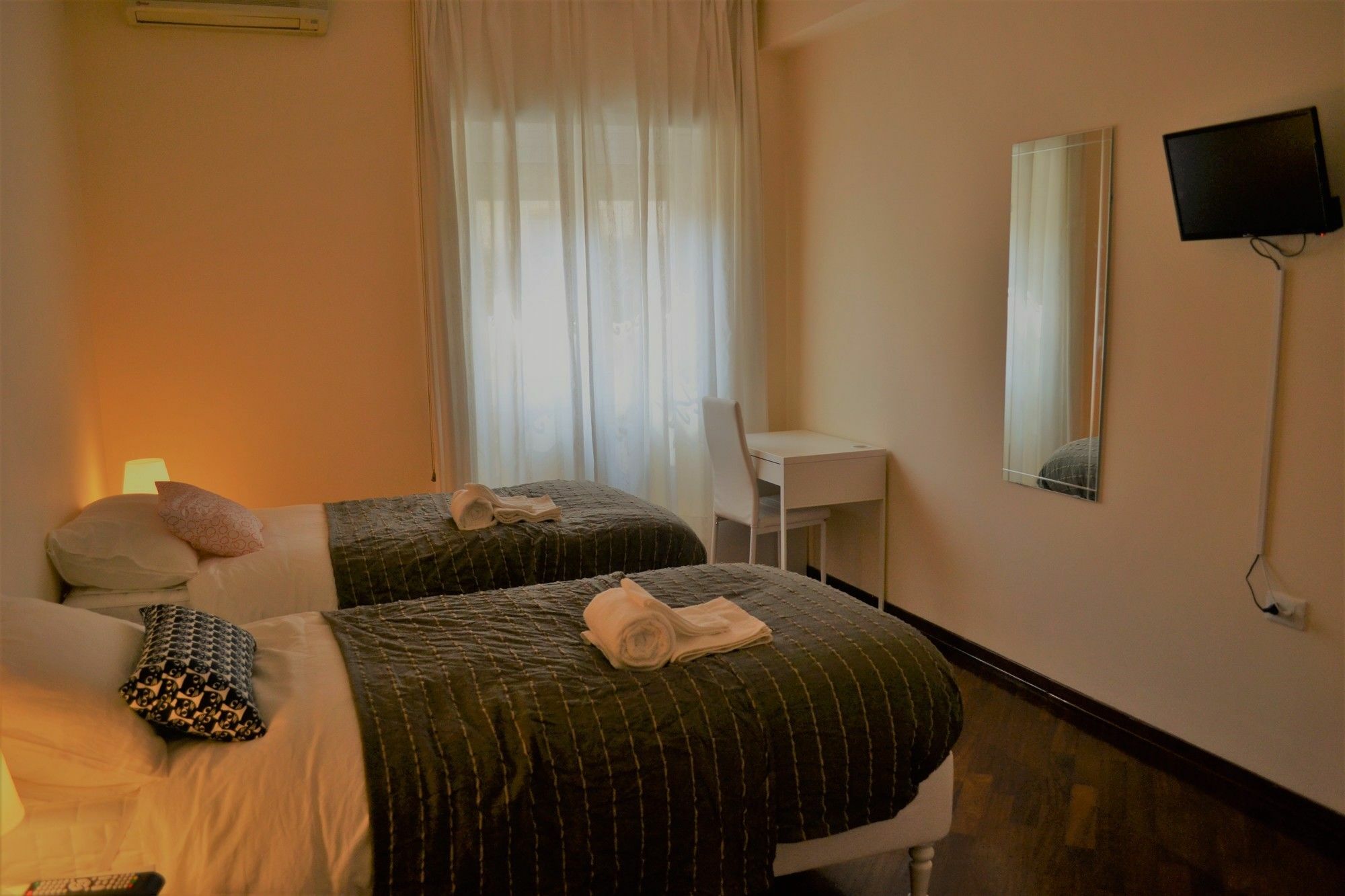 רומא Casa Mia Guesthouse מראה חיצוני תמונה